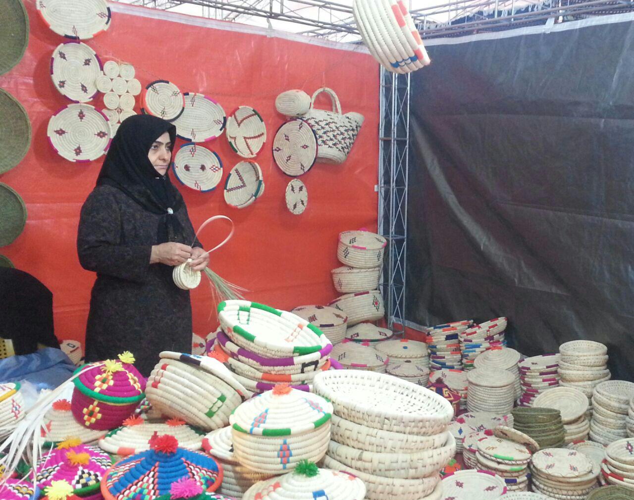 نمایشگاه سوغات و صنایع دستی استان&zwnj;ها در ساری + تصاویر