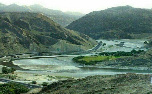 سفر به رودخانه سرباز، سرزمین گاندوها/ گردشگران زیادی را به خود جذب کرده است