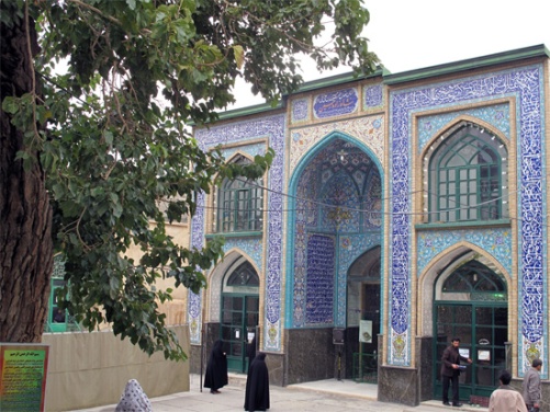 آستان شاهزاده حسین(ع) همدان میزبان گردشگران آستان شاهزاده حسین(ع) همدان میزبان گردشگران