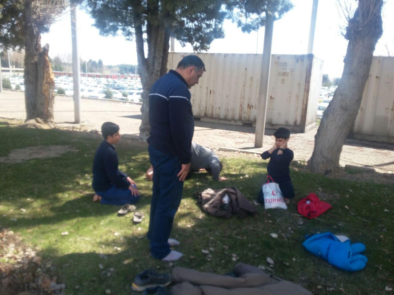 ترافیک شدید در مسیرهای ورودی ورزشگاه آزادی/ حضور پررنگ هواداران چینی در آزادی
