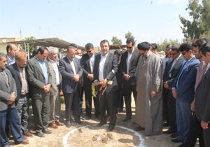 کلنگ زنی ساختمان بهورزی در بیمارستان دهدشت