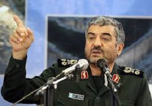 پیوستن فرمانده سپاه پاسداران به جمع راهیان نور