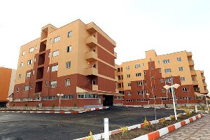 بررسی مشکلات مساکن مهر میانه