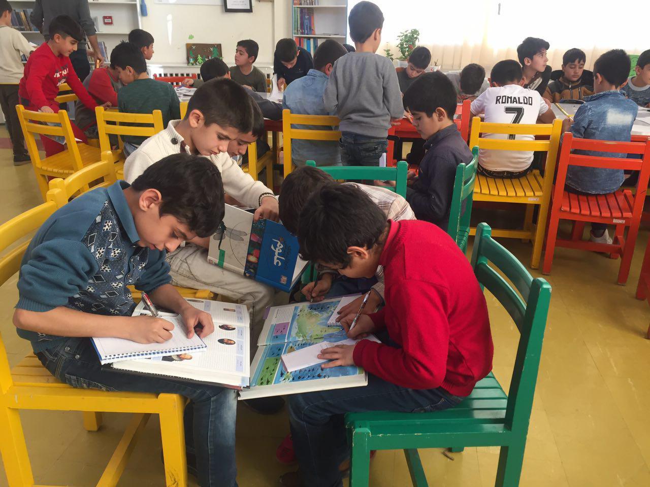 تقدیر از ۳ نوجوان پژوهشگر کانون پرورش فکری آذربایجان غربی