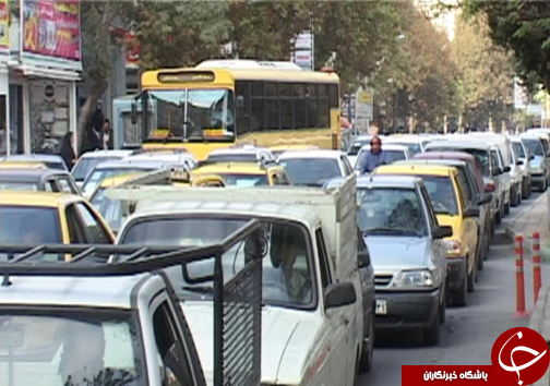 گره کور ترافیک شهر خرم آباد باز نشدنی است/ پل&zwnj;های استاندارد جایگزین پل&zwnj;های موقت و فصلی شوند + تصاویر