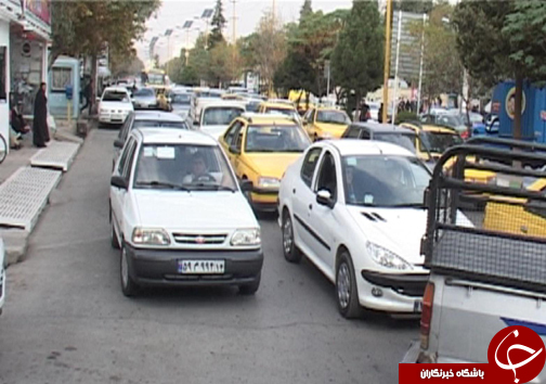 گره کور ترافیک شهر خرم آباد باز نشدنی است/ پل&zwnj;های استاندارد جایگزین پل&zwnj;های موقت و فصلی شوند + تصاویر