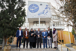 بازدید معاون رئیس جمهور از دیرین دیرین