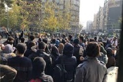 تهمت‌های آمدنیوز؛ از آیت الله جوادی آملی تا فردوسی‌پور، رامبد جوان و نوید محمدزاده +فیلم