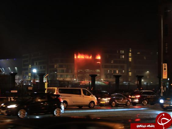 در آتش سوختن بیش از ۱۶۰۰ خودرو در پارکینگی در لیورپول انگلیس+ تصاویر