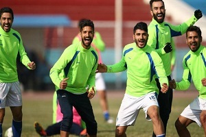 برگزاری تمرین استقلالی‌ها درغیاب شفر‌ها و ساناک/ سرماخوردگی مانع حضور دروازه بان شد
