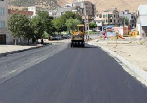 آسفالت وبهسازی ۵۴هزارمترمربع ازمحلات ومعابرمنطقه سه سنندج