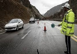 جاده های استان کردستان لغزنده است / رانندگان احتیاط کنند