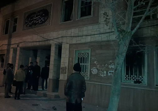تخریب اماکن عمومی و آتش زدن اموال مردم، دشمنان را شاد می&zwnj;کند