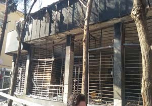 آشوبگران یک بانک را در شاهین‌شهر آتش کشیدند + فیلم