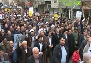 راهپیمایی مردم خرمشهر در اعتراض به اغتشاش‌گران
