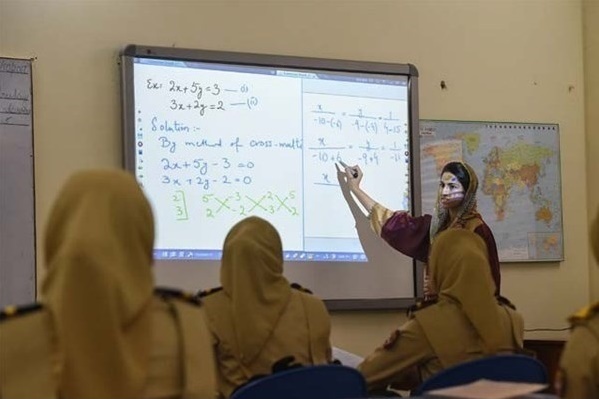 گزارش تصویری از نخستین دانشکده نظامی زنان در پاکستان