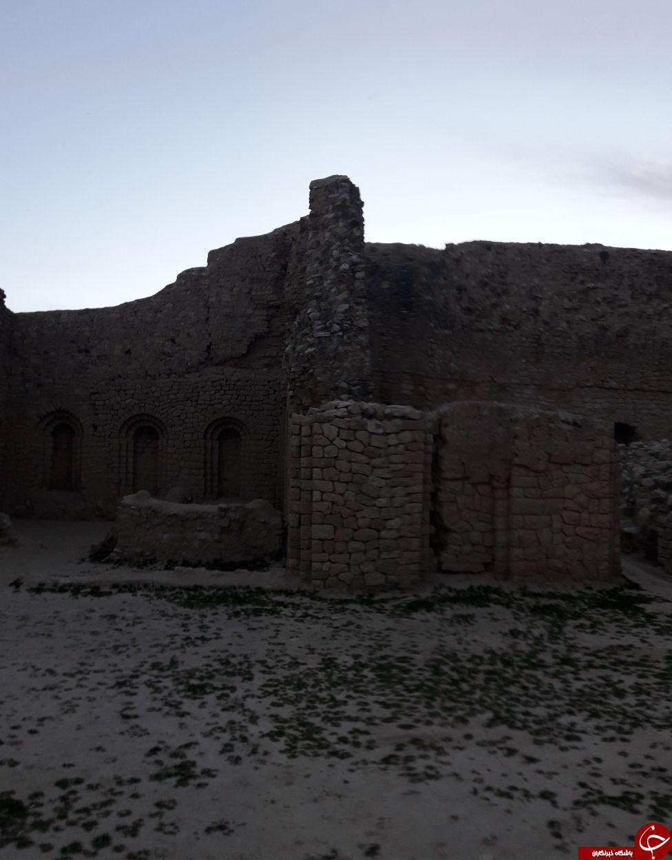 تخریب بنای تاریخی آتشکده در فیروزآباد + تصاویر