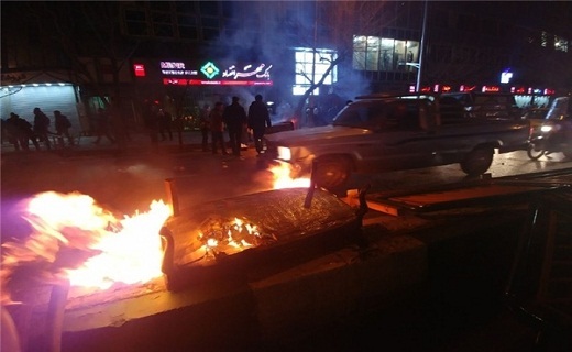 اغتشاش گرانی که با لباس اعتراض ظاهر شدند