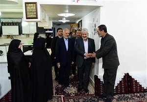 دیدار مسئولان استانی  خراسان جنوبی با خانواده شهید نایبی