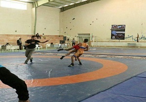 حضور تیم کشتی سیستان و بلوچستان در رقابت‌های قهرمانی کشوری