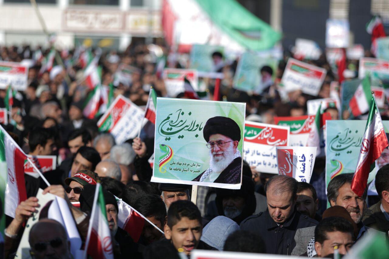 راهپیمایی مردم مشهد در حمایت از آرمان&zwnj;های نظام و محکوم کردن فتنه