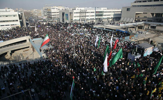 قیام مردم ایران در محکومیت آشوبگران ادامه دارد+تصاویر