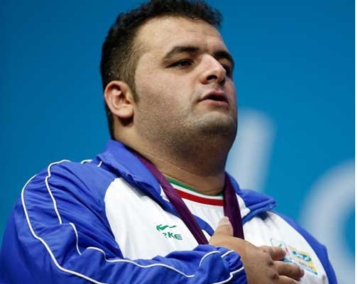 حضور سجاد انوشیروانی قهرمان المپیک در راهپیمایی +عکس