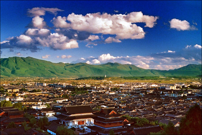 تصاویری از زمین لرزه در یون&zwnj;نان چین +فیلم