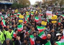 پاسخ رسای ملت در برابر تلاش مذبوحانه دشمن + فیلم