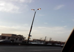 روشنایی شبانه‌روزی تیرهای چراغ‌ برق در شهرری + فیلم
