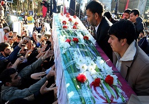 پیکر مطهر ۳ شهید منطقه مرزی پیرانشهر تشییع می شود