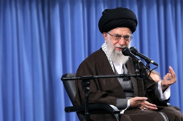 نسبت رهبر انقلاب با افراد و جریان&zwnj;های سیاسی چگونه است؟