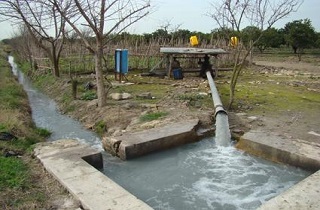 برق ۶۵۸ حلقه چاه کشاورزی ابرکوه برای استحصال مجدد آب برقرار شد