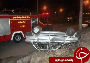 سه مصدوم در واژگونی خودروی پراید