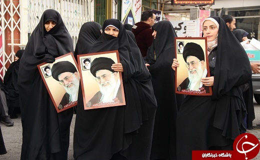 راهپیمایی مردم انقلابی سمنان علیه آشوبگران به روایت تصویر