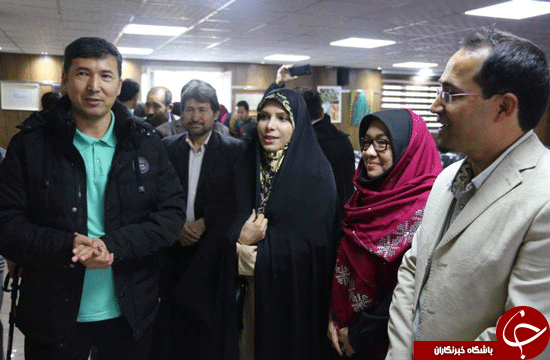 نخستین نمایشگاه دائمی هنرمندان افغانستانی در تهران افتتاح شد + تصاویر
