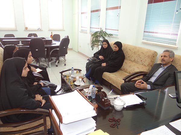 دانش&zwnj;آموزان نخبه دشتی به جامعه معرفی شوند