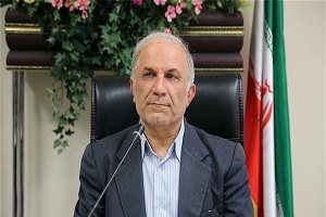 تخفیف و کاهش شهریه برخی رشته ها در دانشگاه آزاد / هیچ رشته ای تعطیل نمی&zwnj;شود