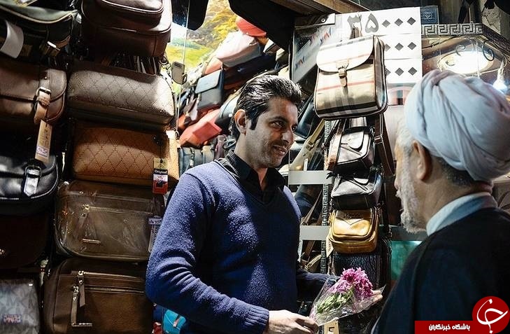 رفتار جالب نظامیان با کسبه خیابان ولیعصر (عج) +تصاویر