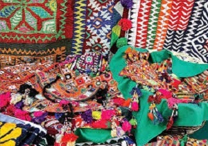 معرفی ۲ صنعتگر سیستان و بلوچستان به نمایشگاه صنایع دستی عمان