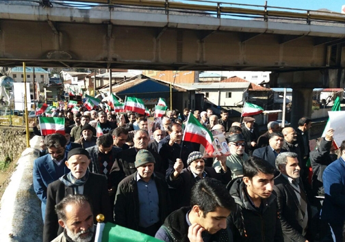 راهپیمایی مردم پل سفید در محکومیت ناآرامی های اخیر