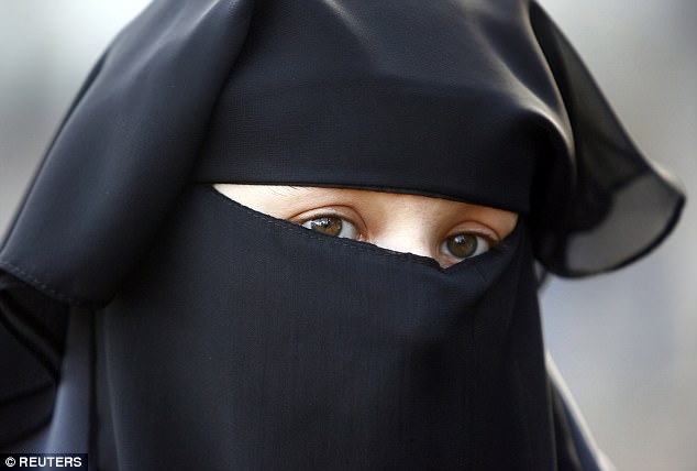 76 درصد سوئیسی ها خواستار ممنوعیت حجاب کامل چهره هستند