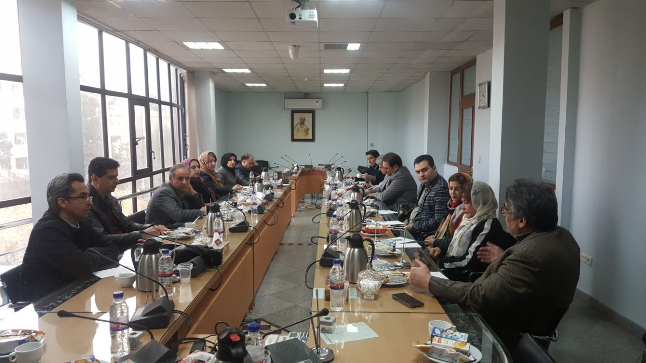 نشست هم اندیشی روسا و نمایندگان انجمن‌های پزشکی مرتبط با زیبایی شناسی