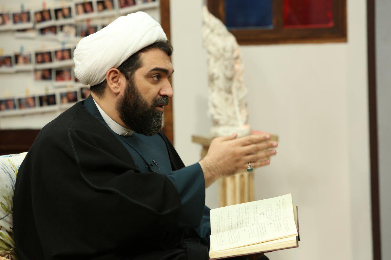 حجت‌الاسلام شهاب مرادی امشب به «کتاب باز» می‌آید