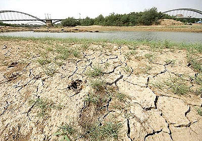 نامساعد شدن شرایط زندگی مردم با تداوم مدیریت نکردن خشکسالی در خوزستان