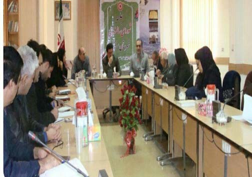 حمایت از سالمندان در جامعه نهادینه شود