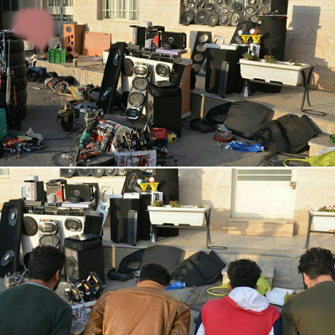 دستگیری سارقان حرفه ای داخل خودرو در نیشابور