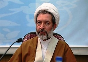 آموزه‌های اساسی فلسفه وعرفان موردمخالف علمانیست
