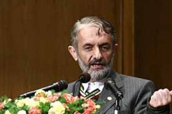 شهید &laquo;خوش لفظ&raquo; مرد بزرگ و کم&zwnj;نظیری بود