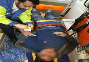 زخمی شدن کارگر ۱۴ ساله هنگام کار